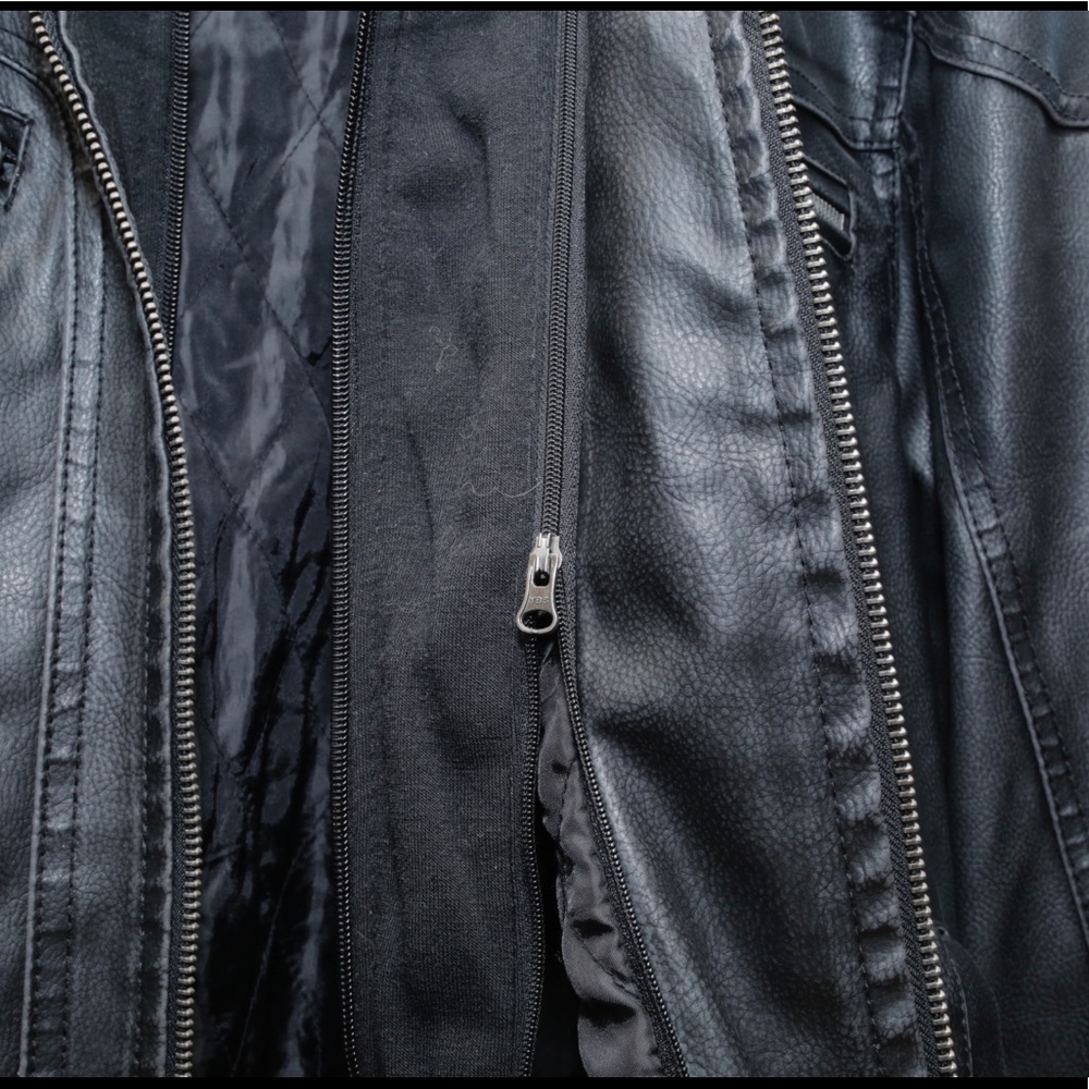 Black Guess Jacket with Removable Hood - Picture 3 of 5
